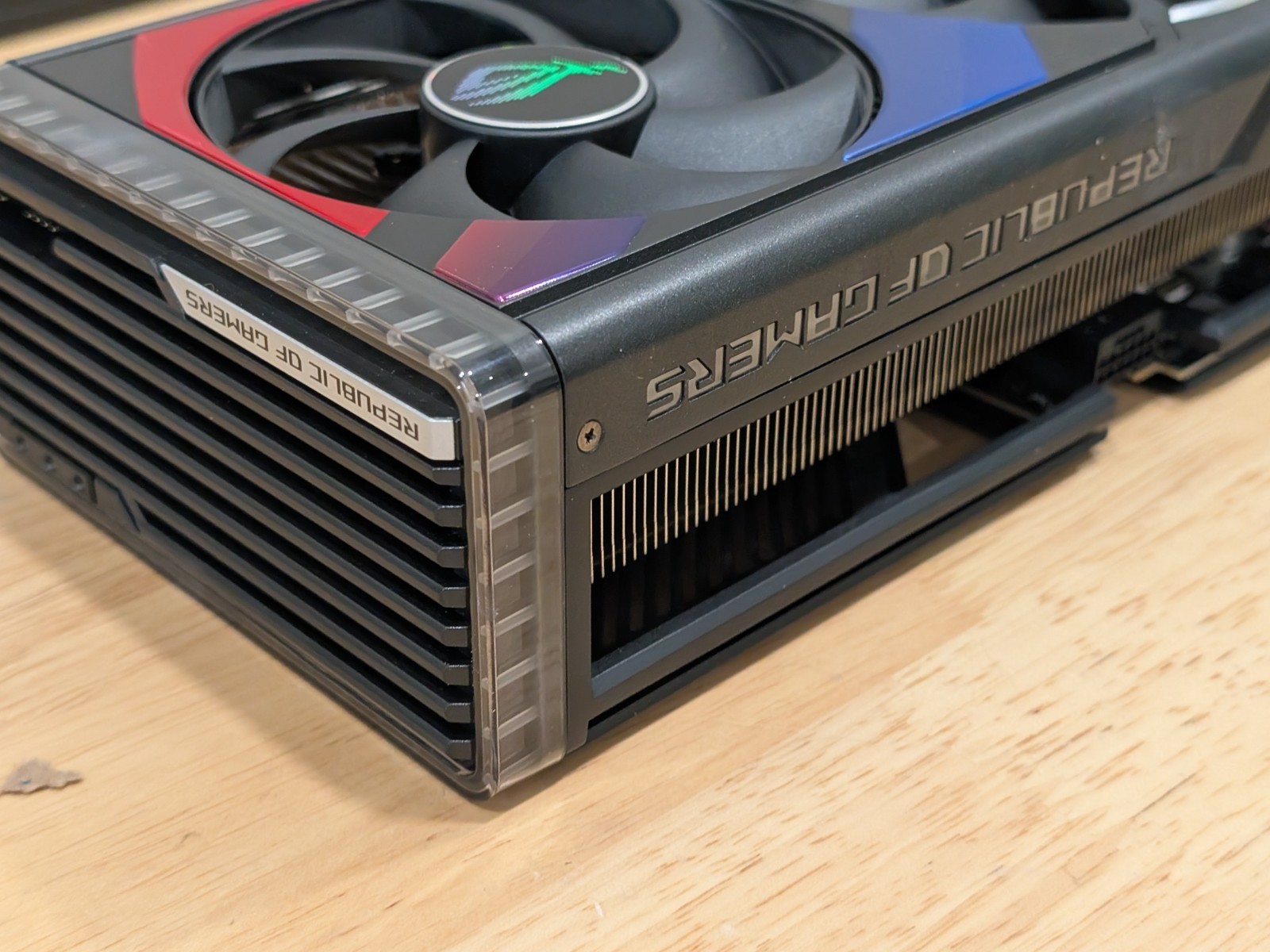 BH OFFER ASUS ROG Strix GeForc - огляд і ціна Rtx 4090 24Gb Gddr6X